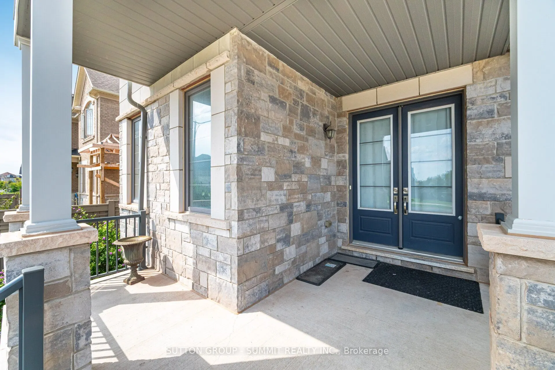 20 Settlers Field Road