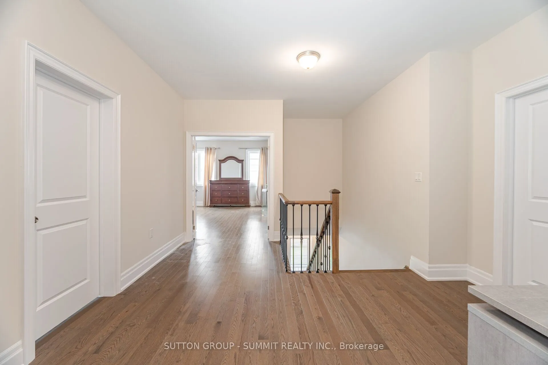 20 Settlers Field Road