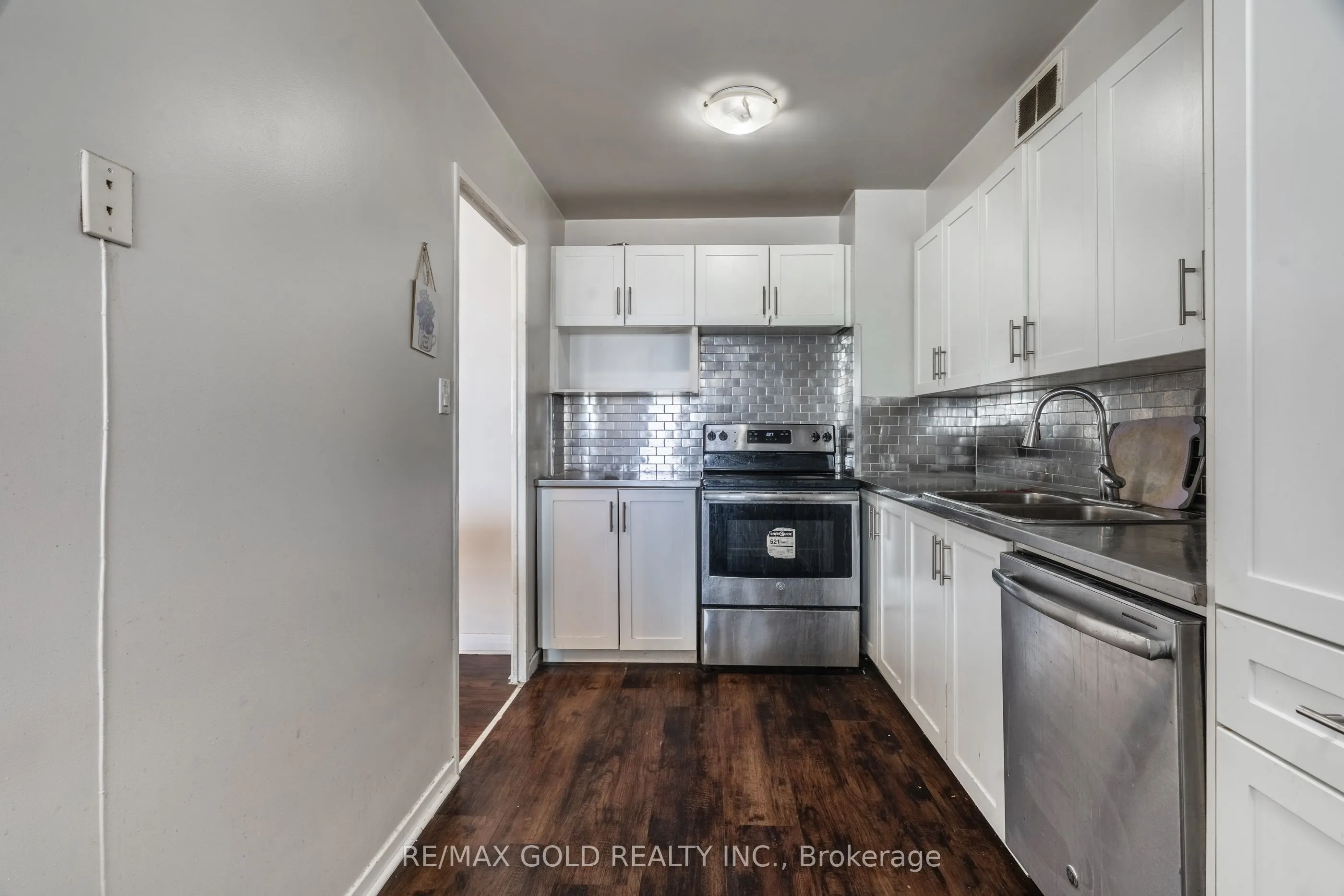 1 Four Winds Drive, #502