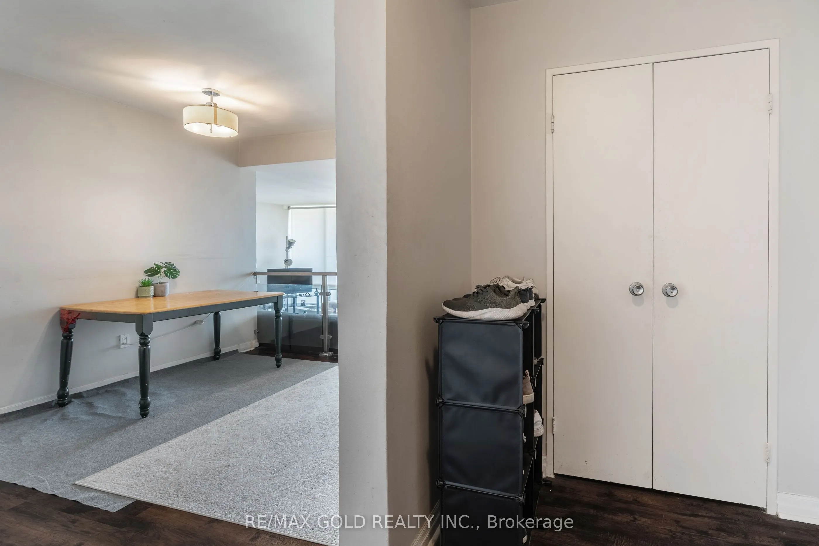 1 Four Winds Drive, #502