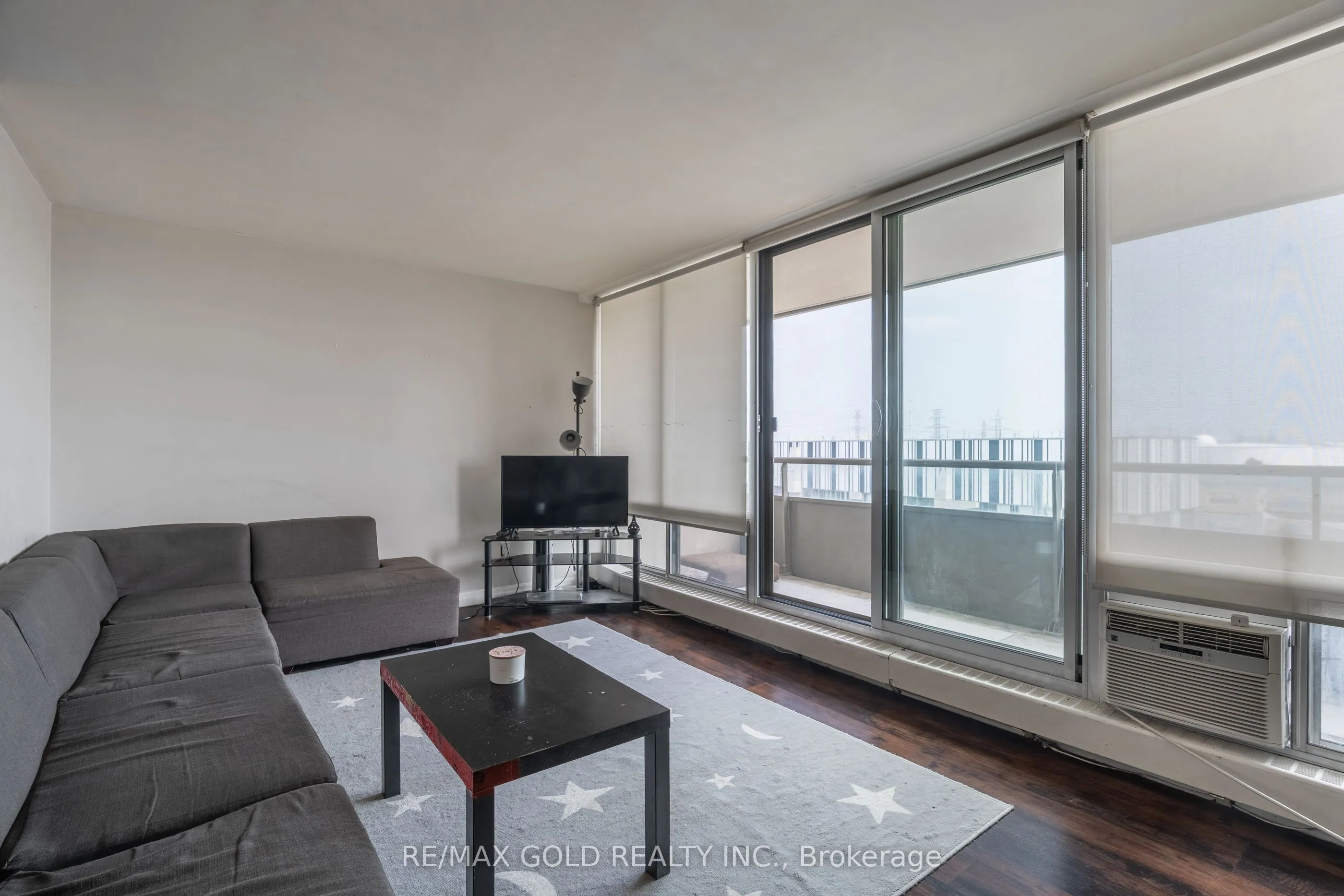 1 Four Winds Drive, #502