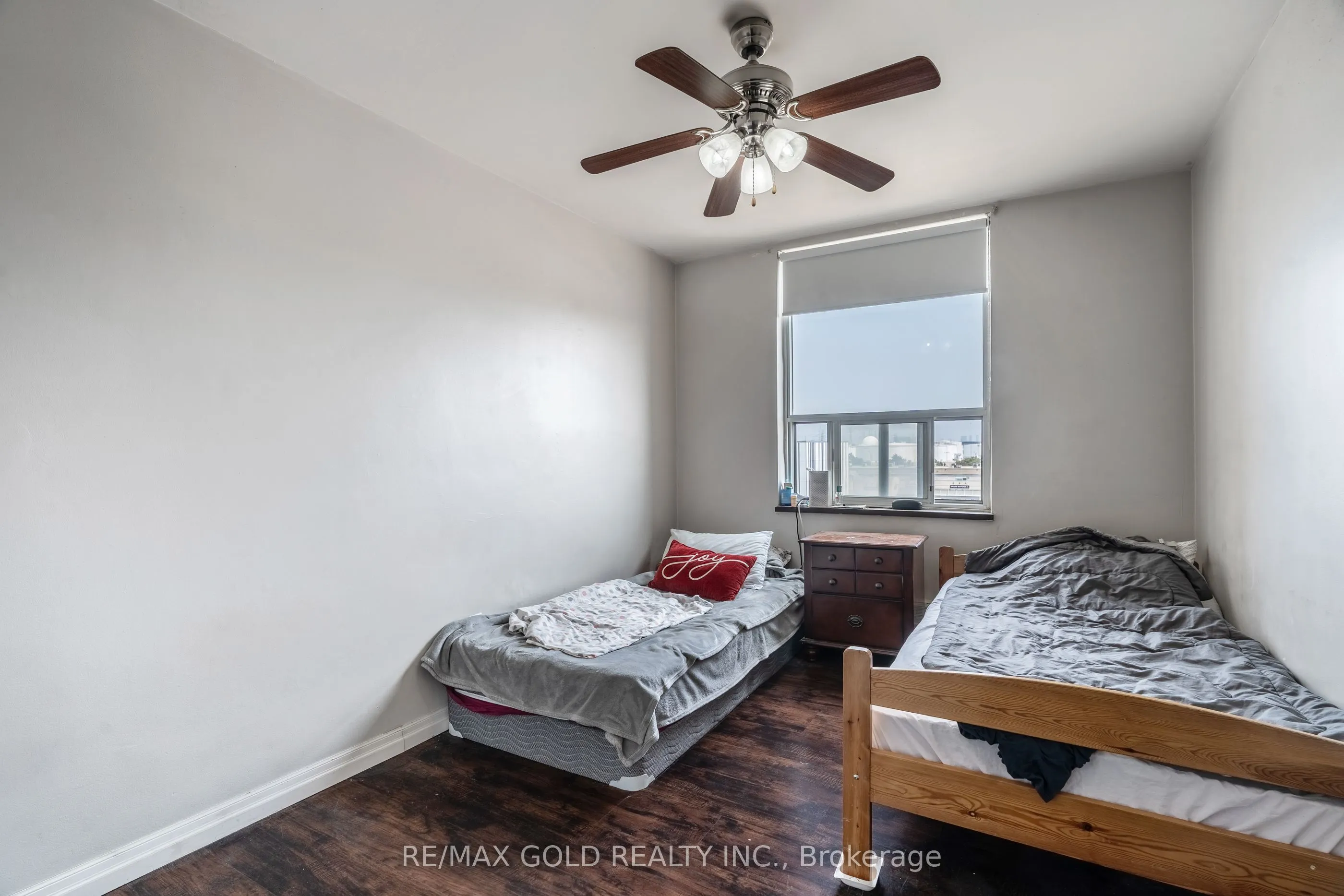 1 Four Winds Drive, #502