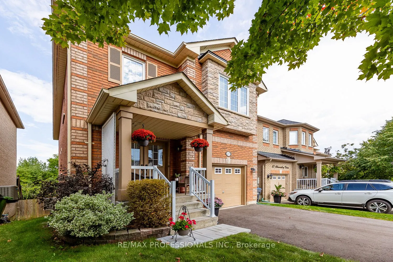 45 Silvervalley Drive
