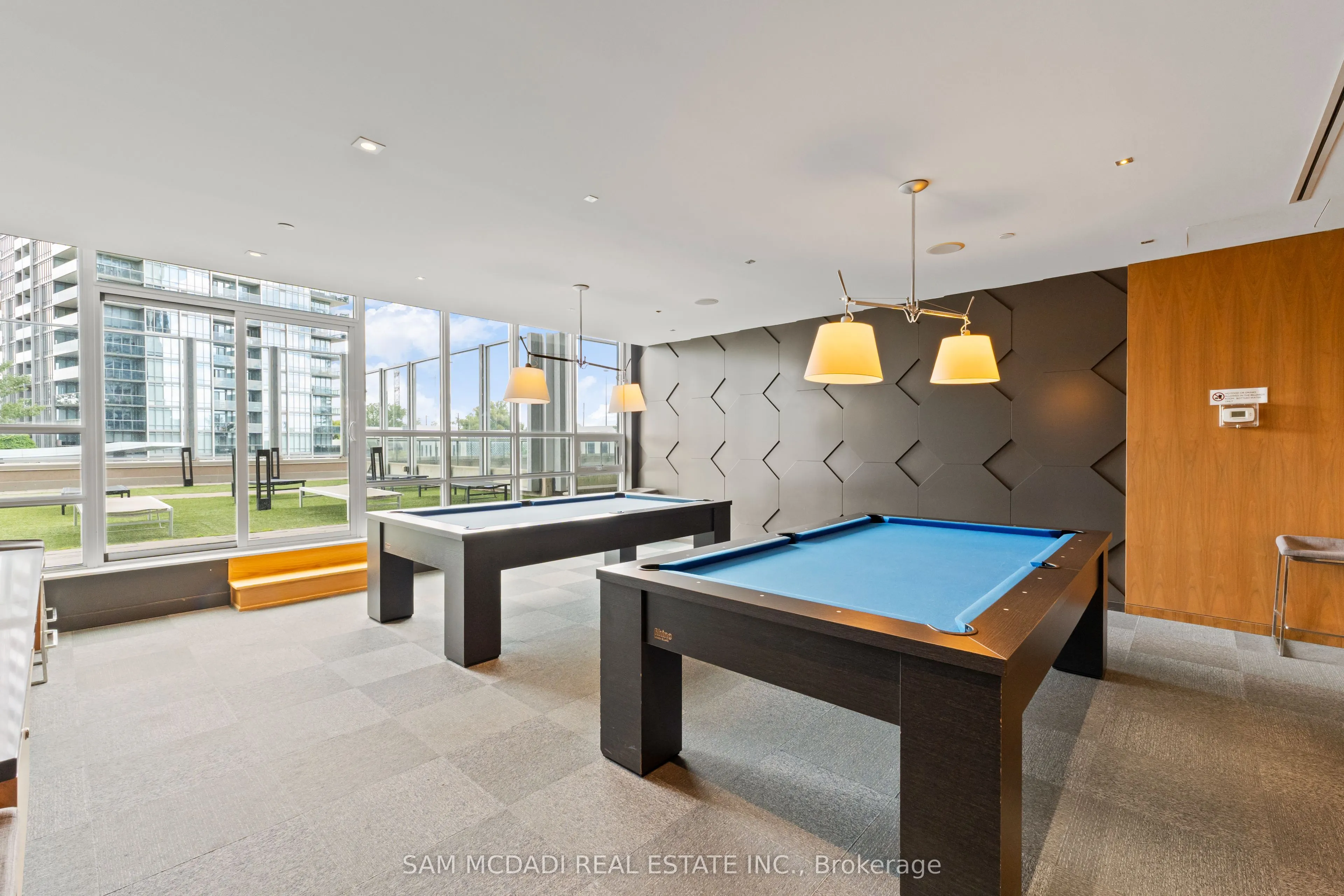 36 Park Lawn Road, #1109