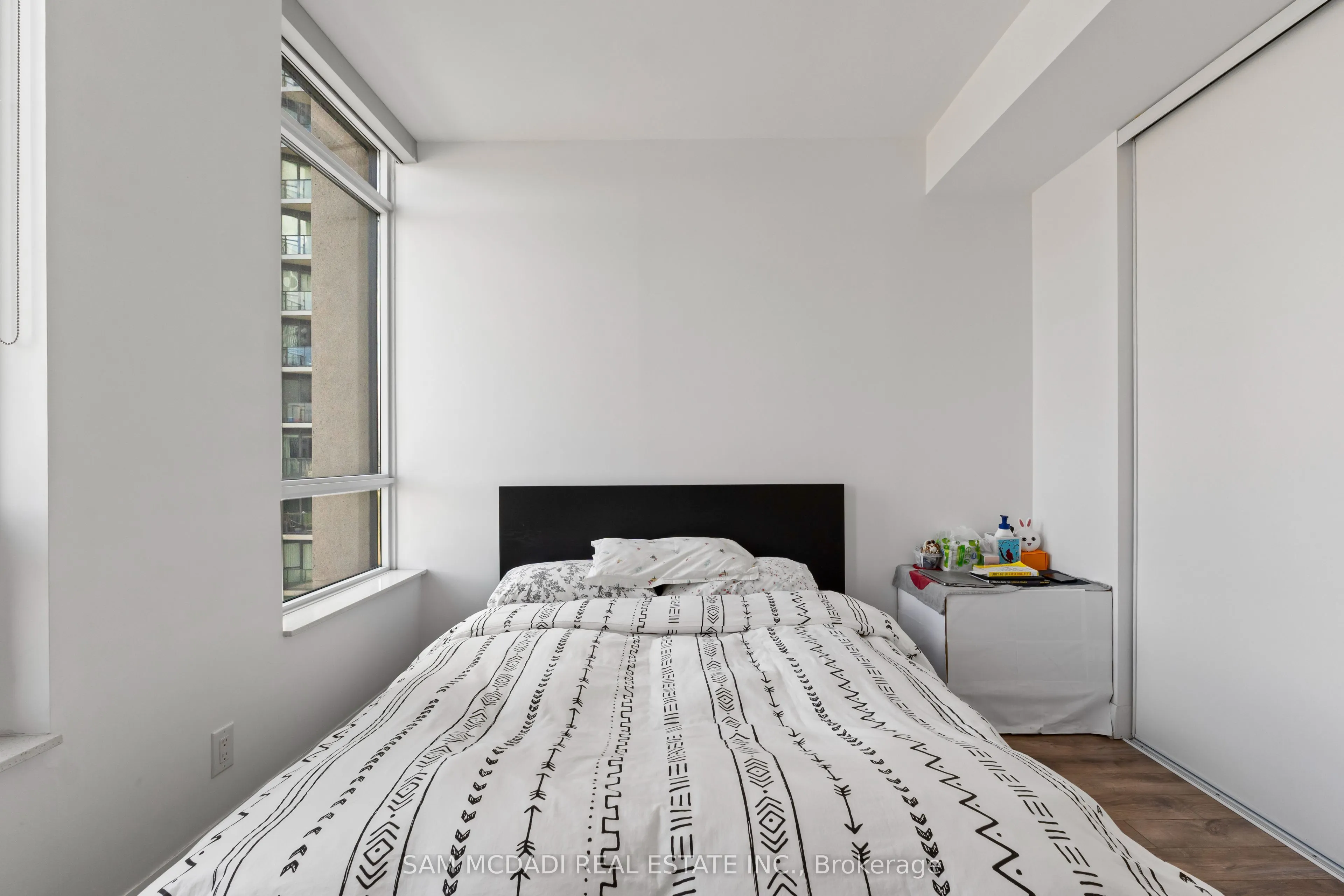36 Park Lawn Road, #1109