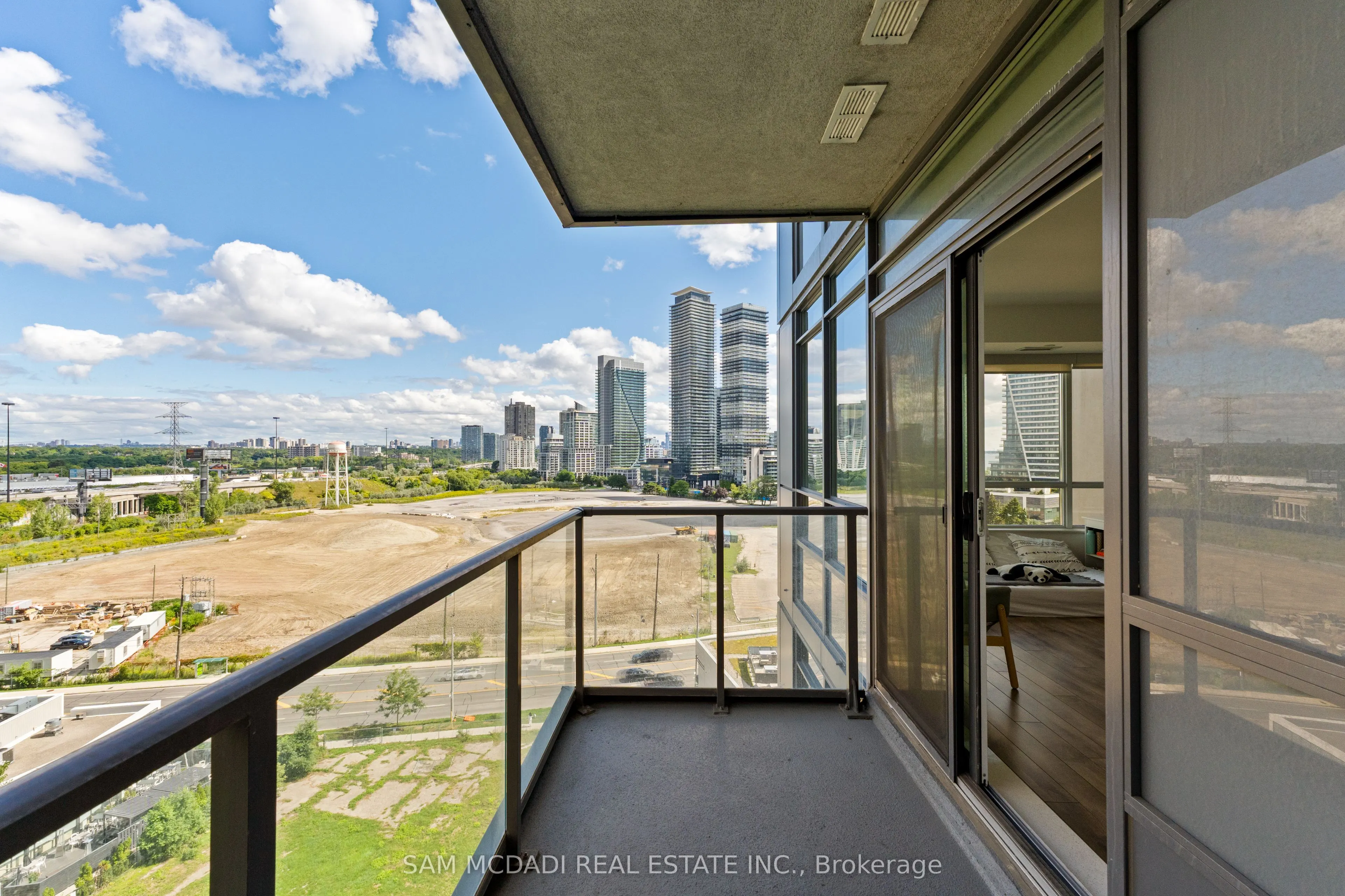 36 Park Lawn Road, #1109