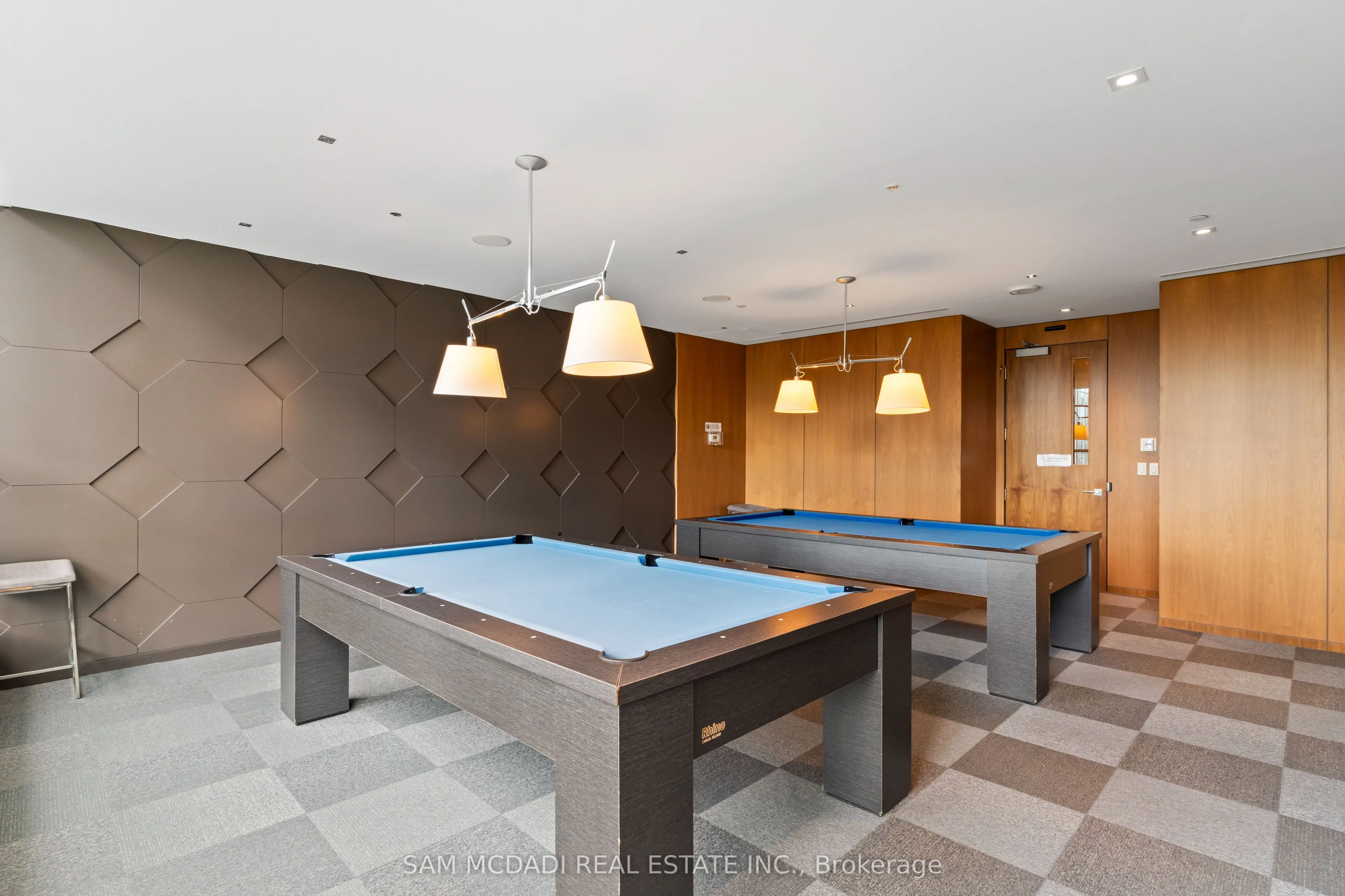 36 Park Lawn Road, #1109