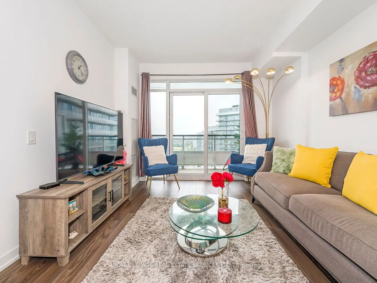 2560 Eglinton Avenue W, #1807