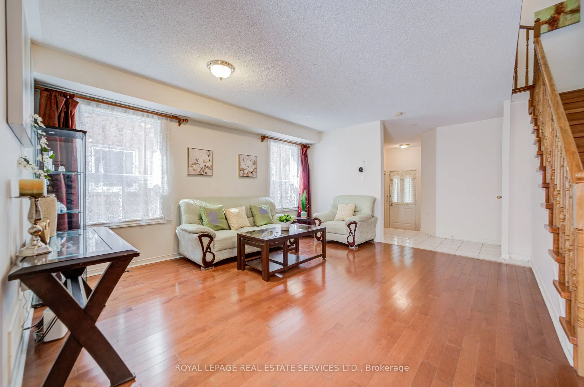 5575 Richmeadow Mews