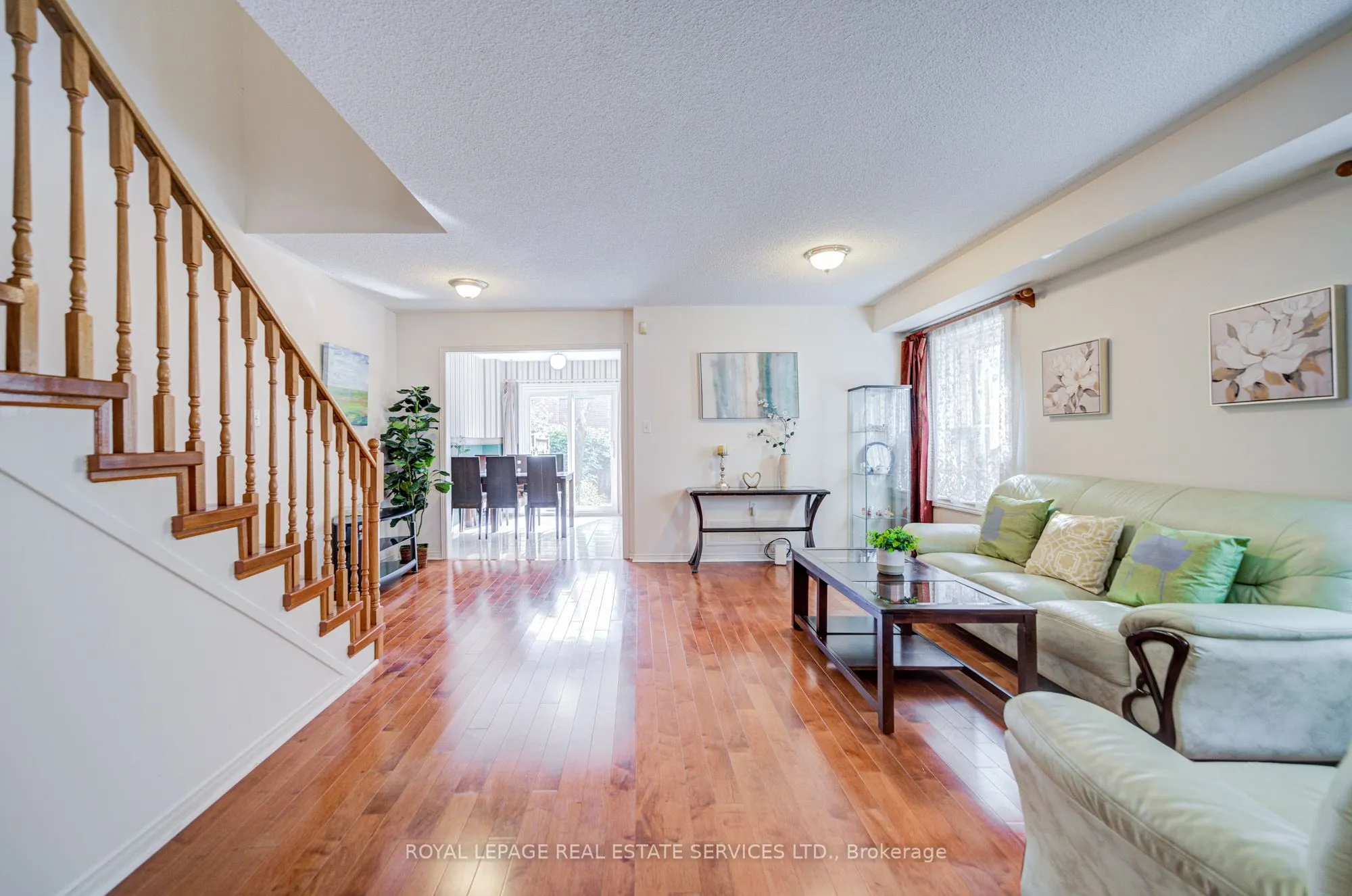 5575 Richmeadow Mews