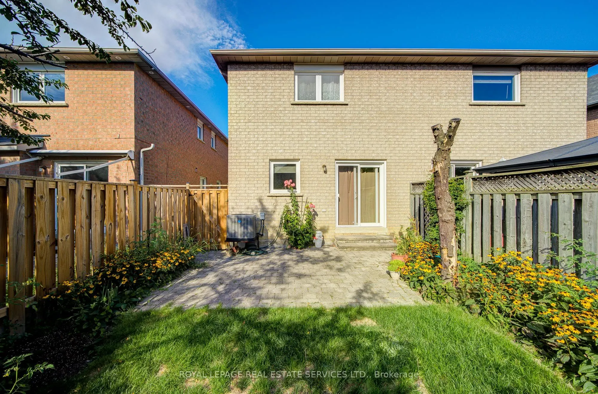 5575 Richmeadow Mews