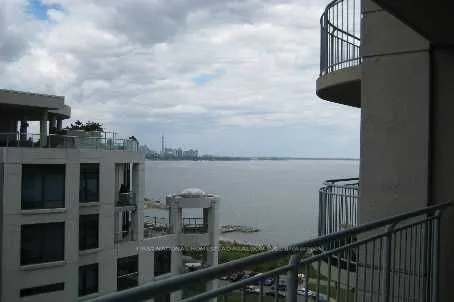 2111 Lake Shore Boulevard W, #1220