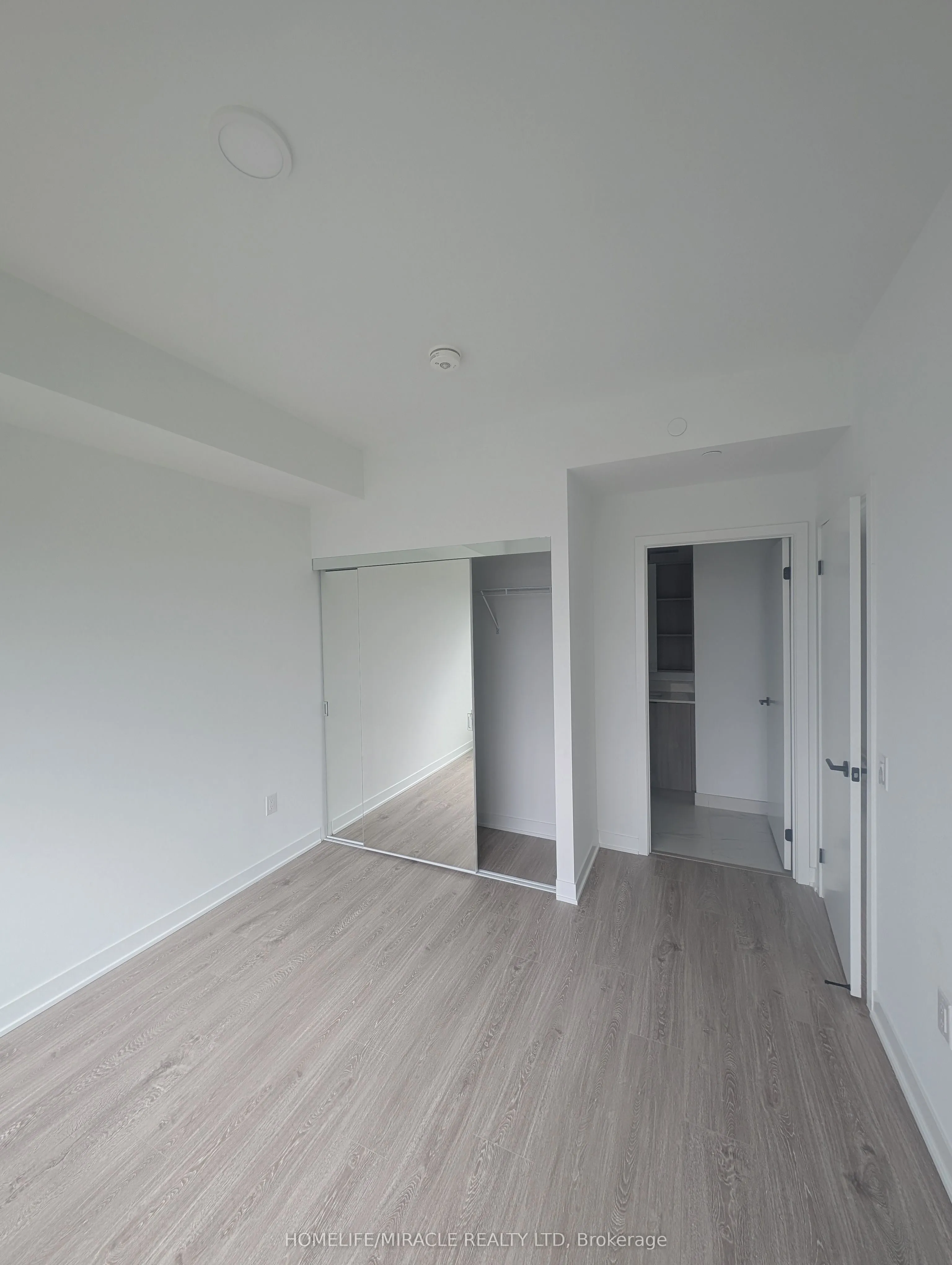 2495 Eglinton Avenue W, #2204