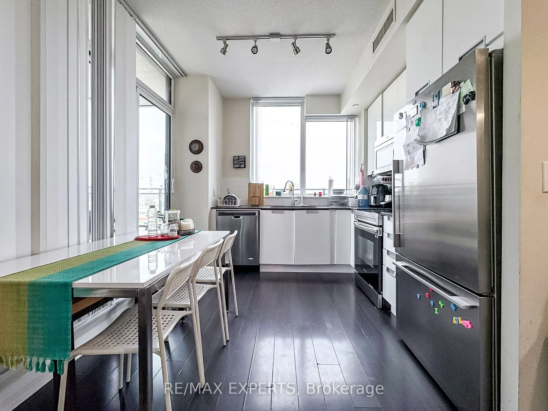 55 Eglinton Avenue W, #504