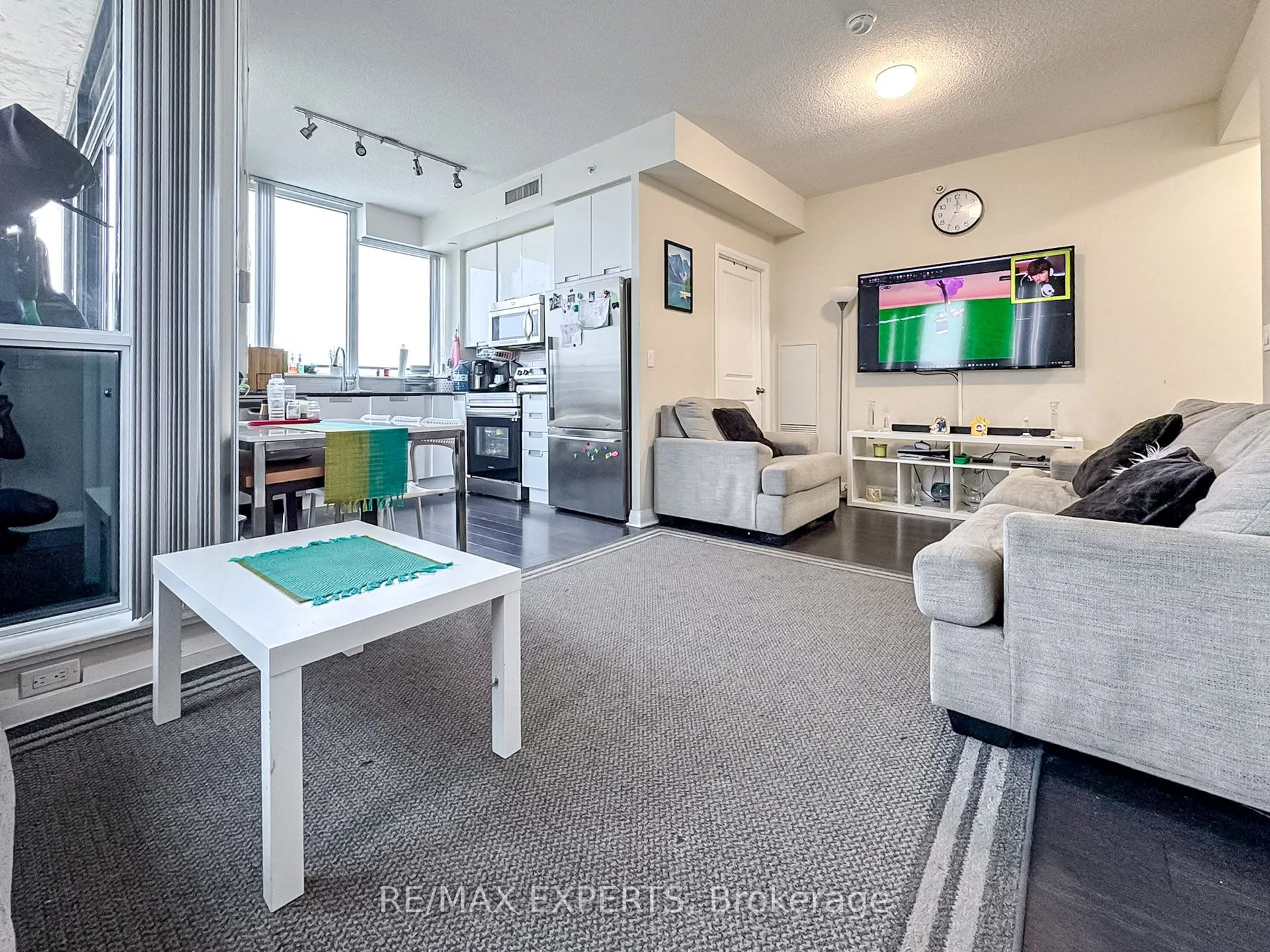 55 Eglinton Avenue W, #504