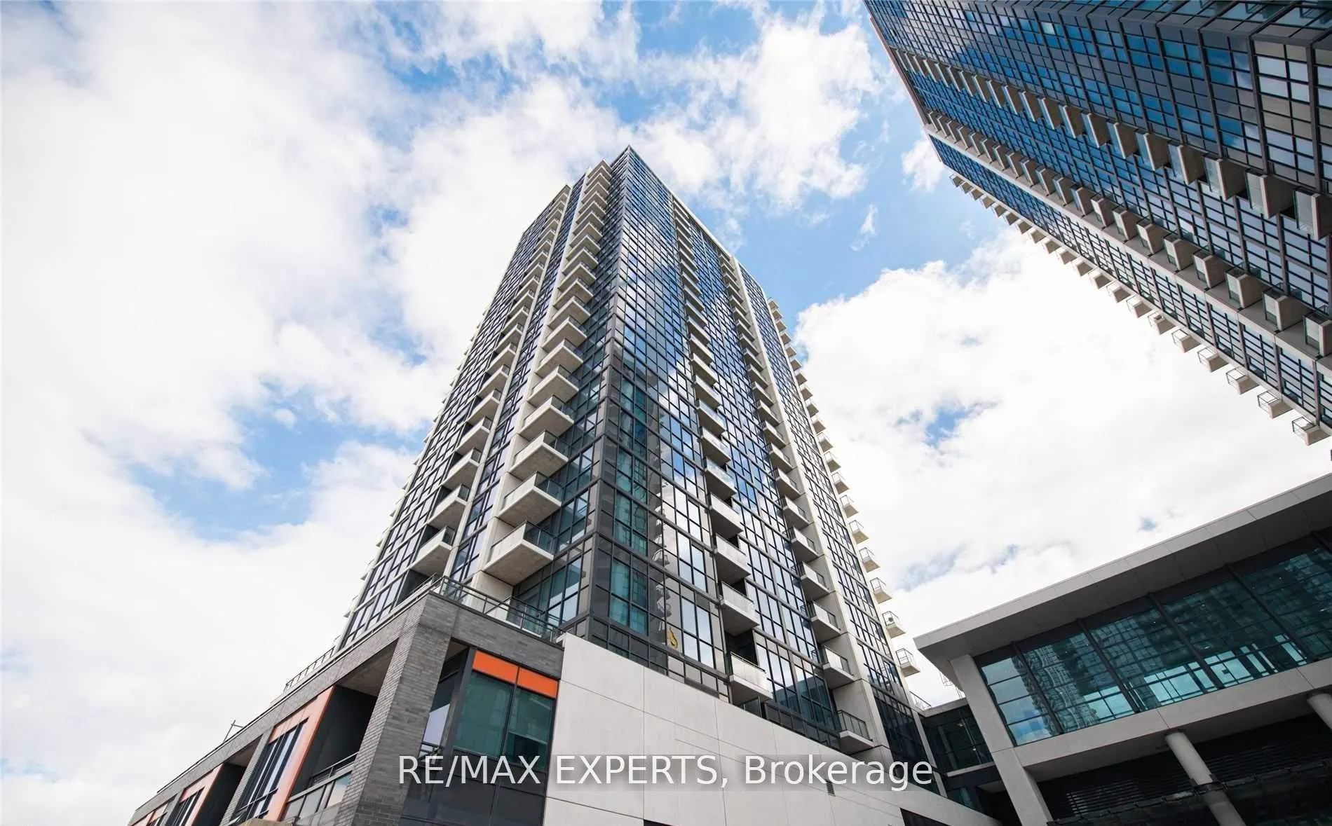 55 Eglinton Avenue W, #504