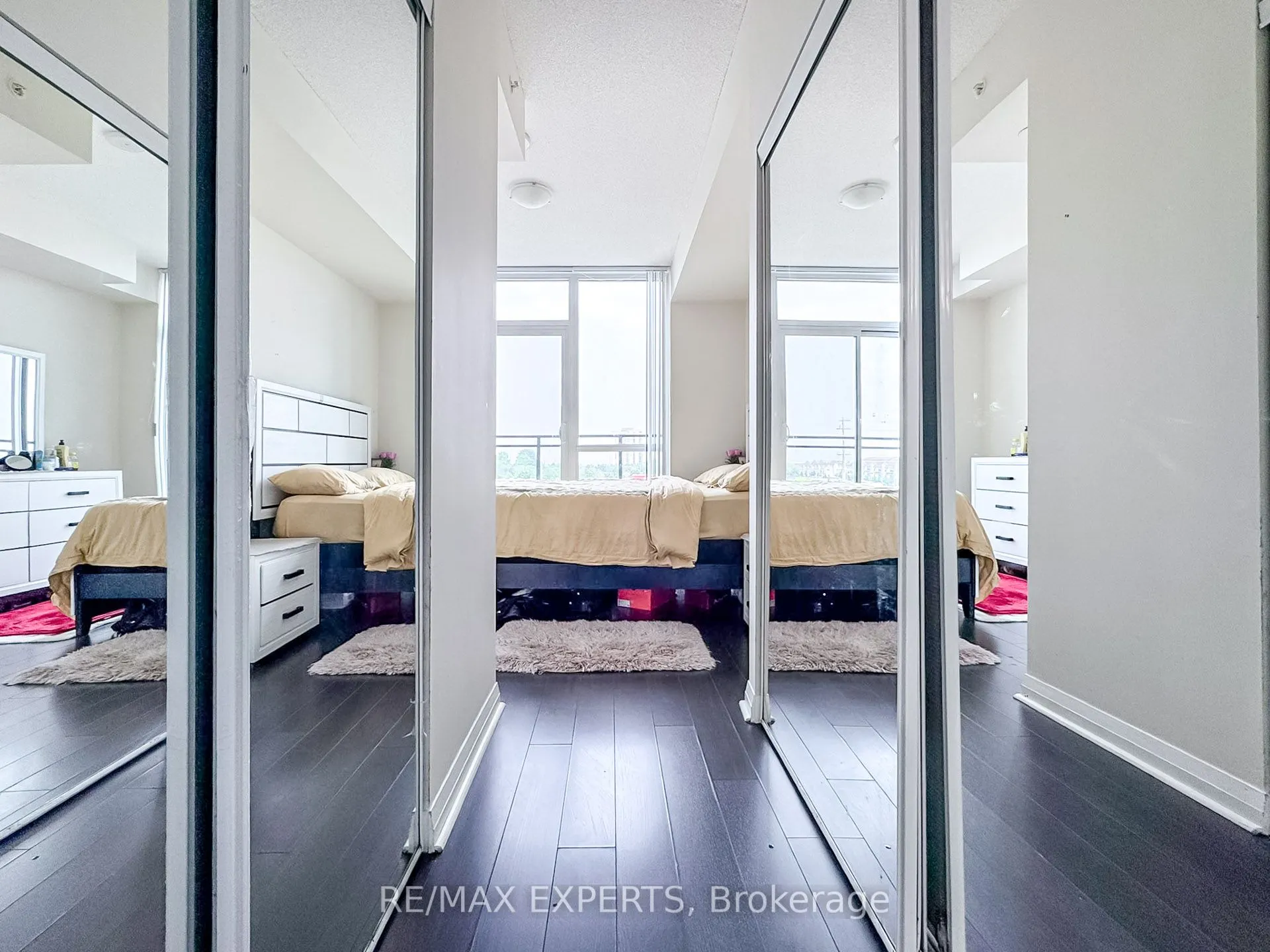 55 Eglinton Avenue W, #504
