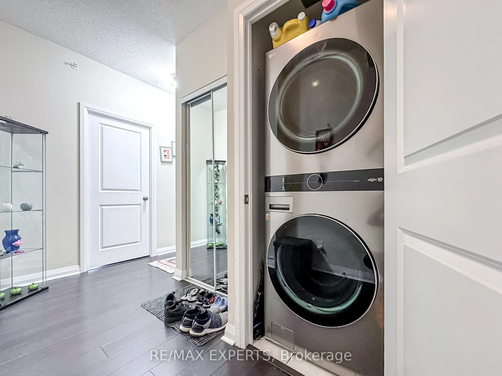55 Eglinton Avenue W, #504