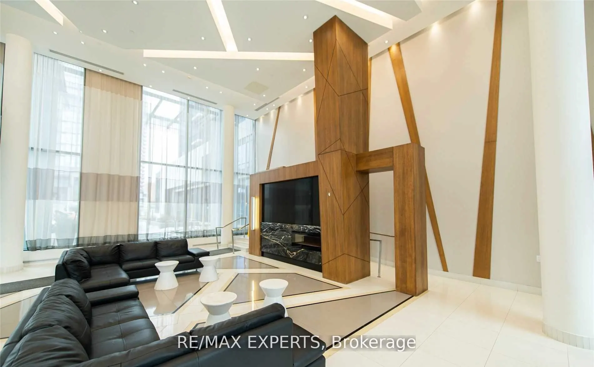 55 Eglinton Avenue W, #504