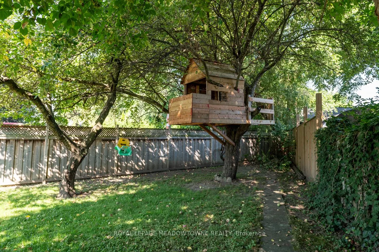 515 Ettridge Court