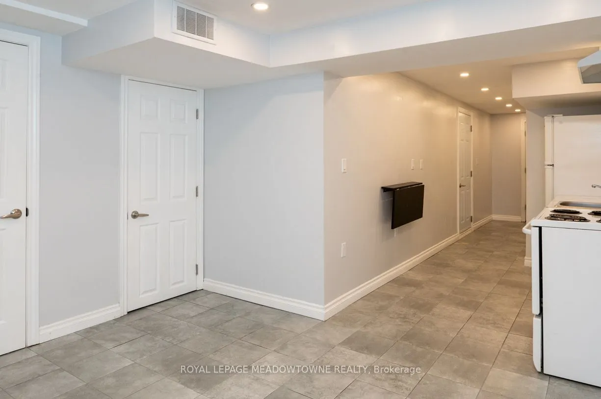 515 Ettridge Court
