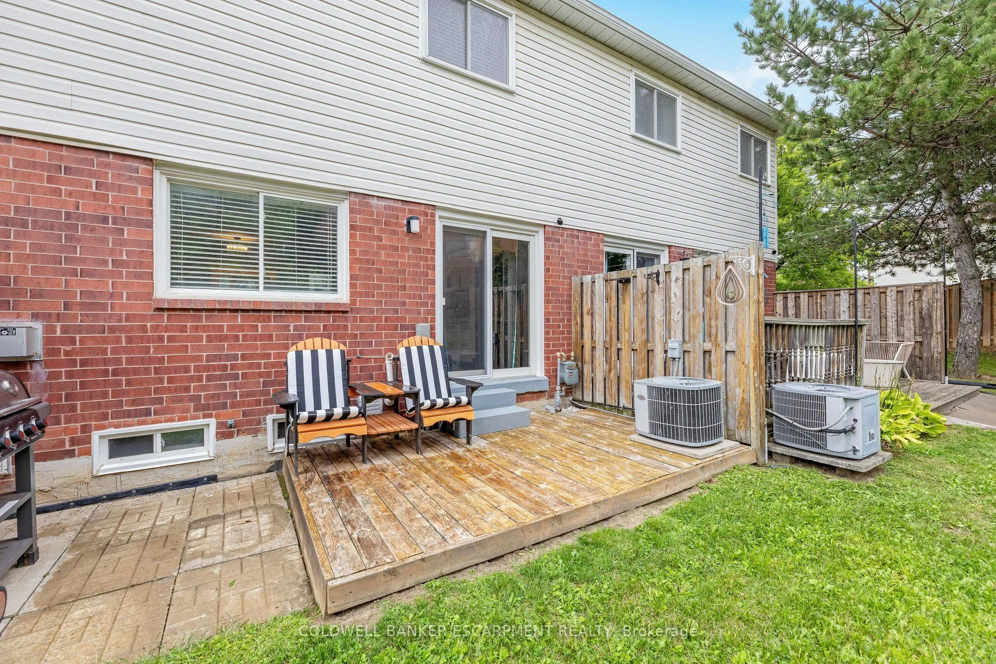 22 Stewart Maclaren Road, #25
