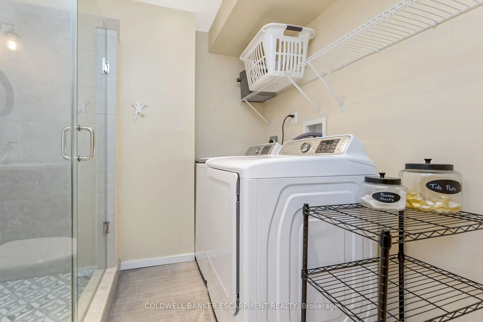 22 Stewart Maclaren Road, #25