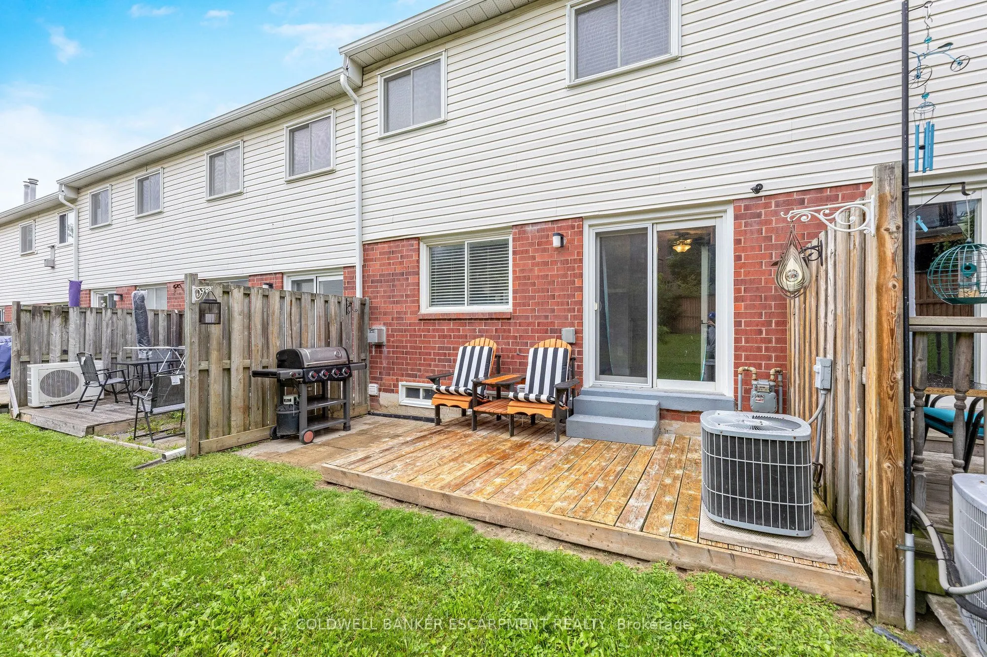 22 Stewart Maclaren Road, #25