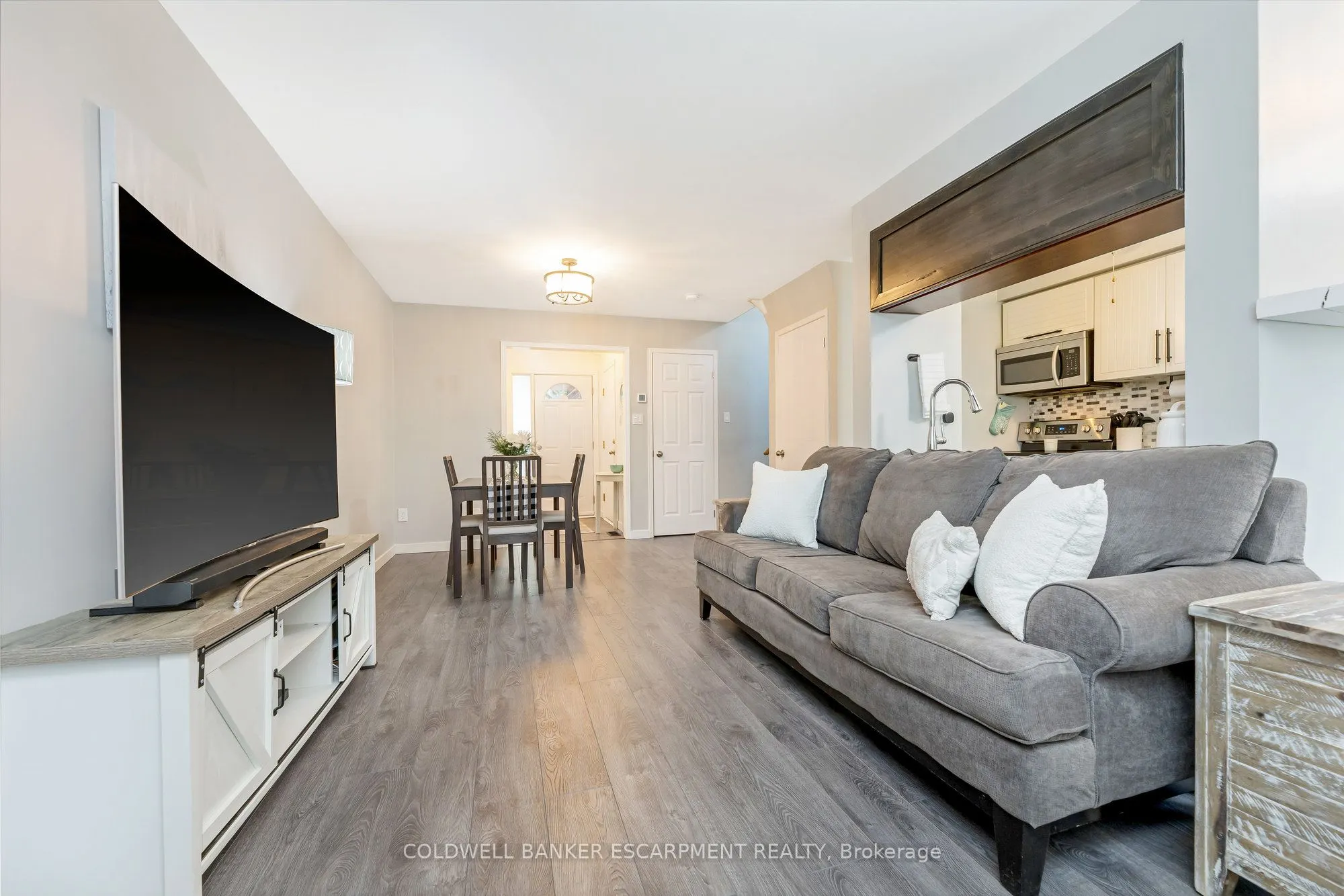 22 Stewart Maclaren Road, #25