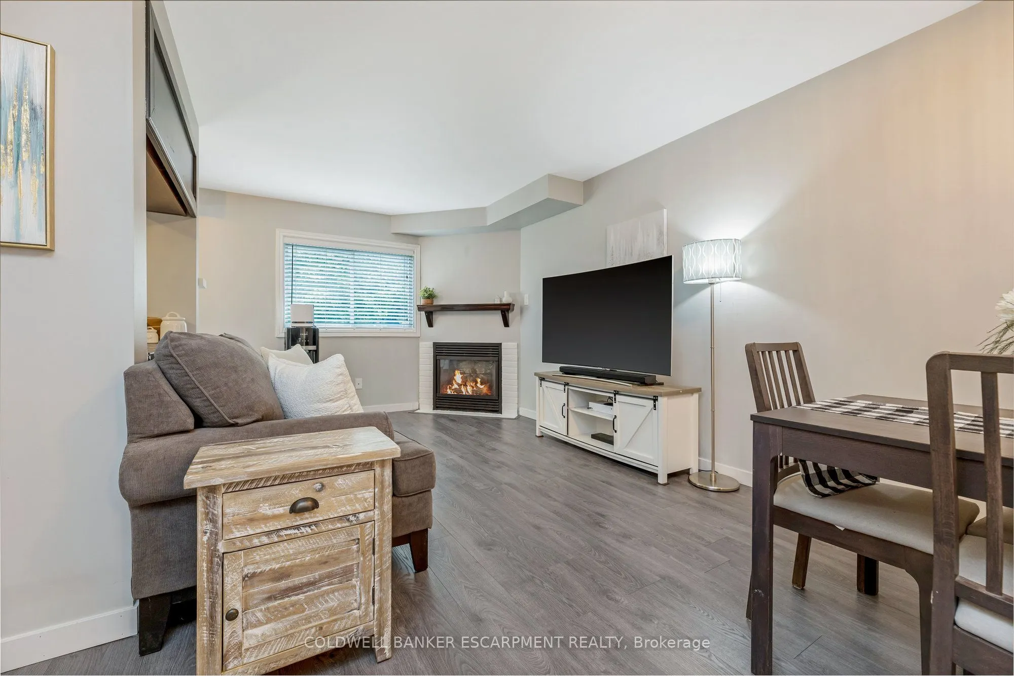 22 Stewart Maclaren Road, #25