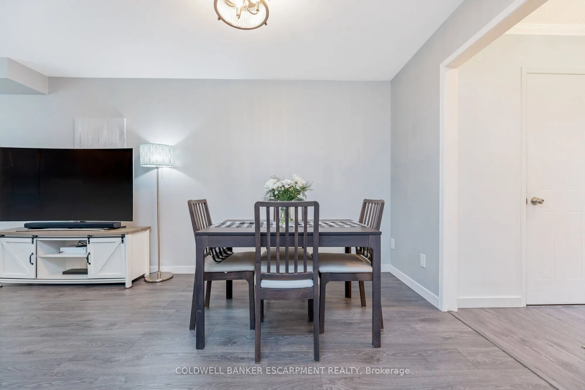 22 Stewart Maclaren Road, #25