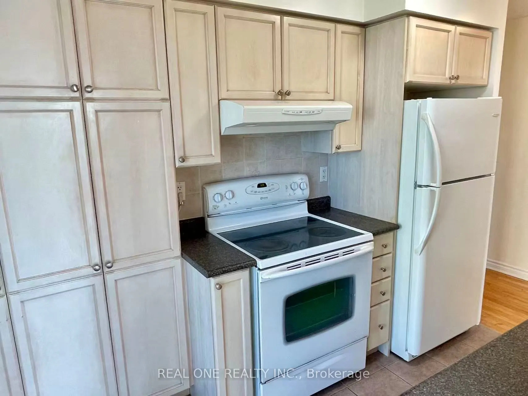 1 Elm Drive W, #1505