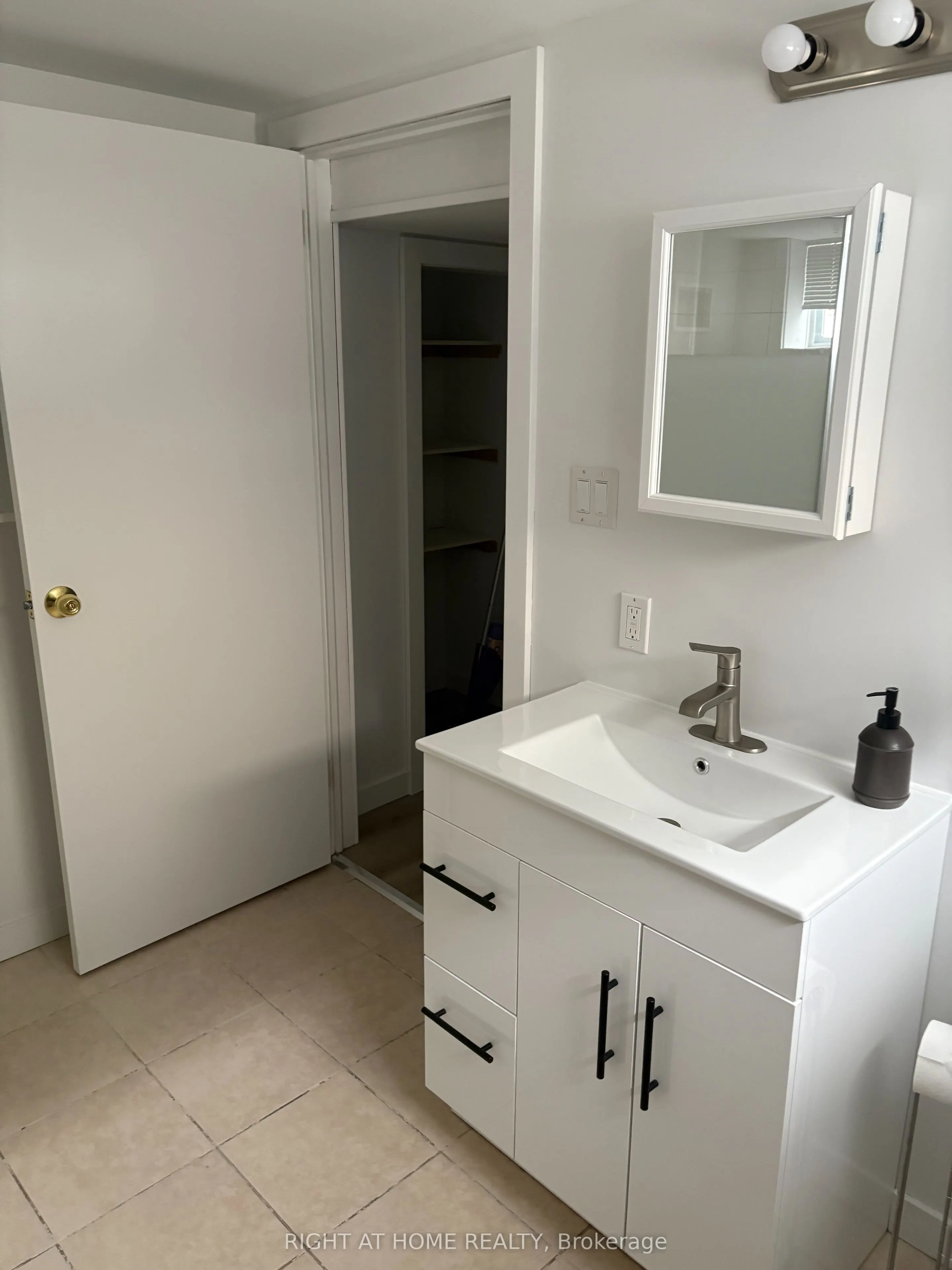 85 Floral Parkway, #Unit Bsmt
