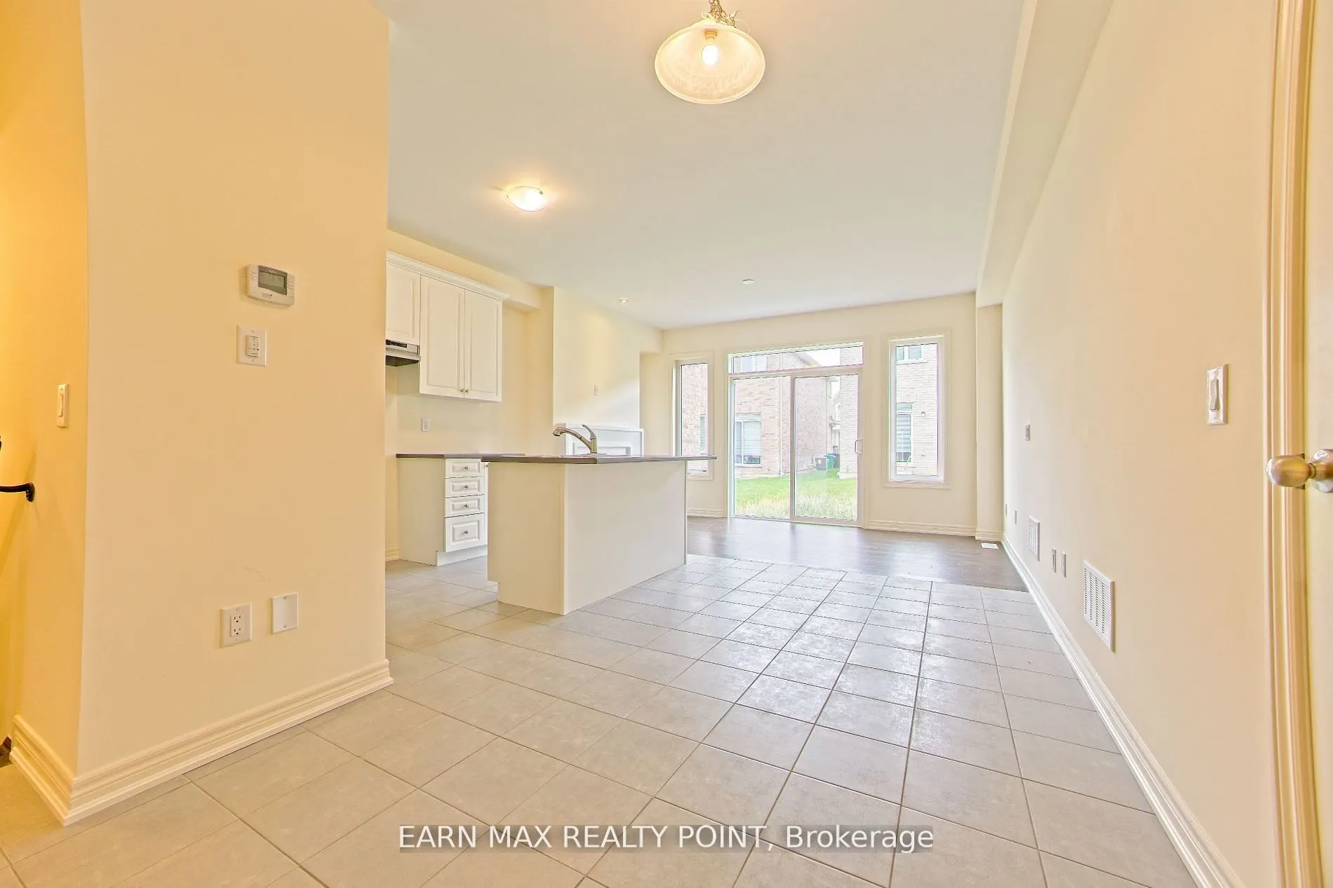 6 Gosset Road