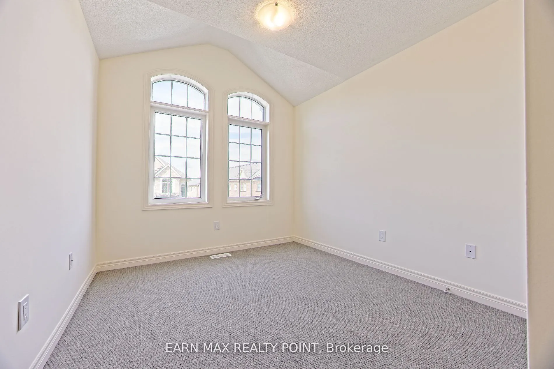 6 Gosset Road