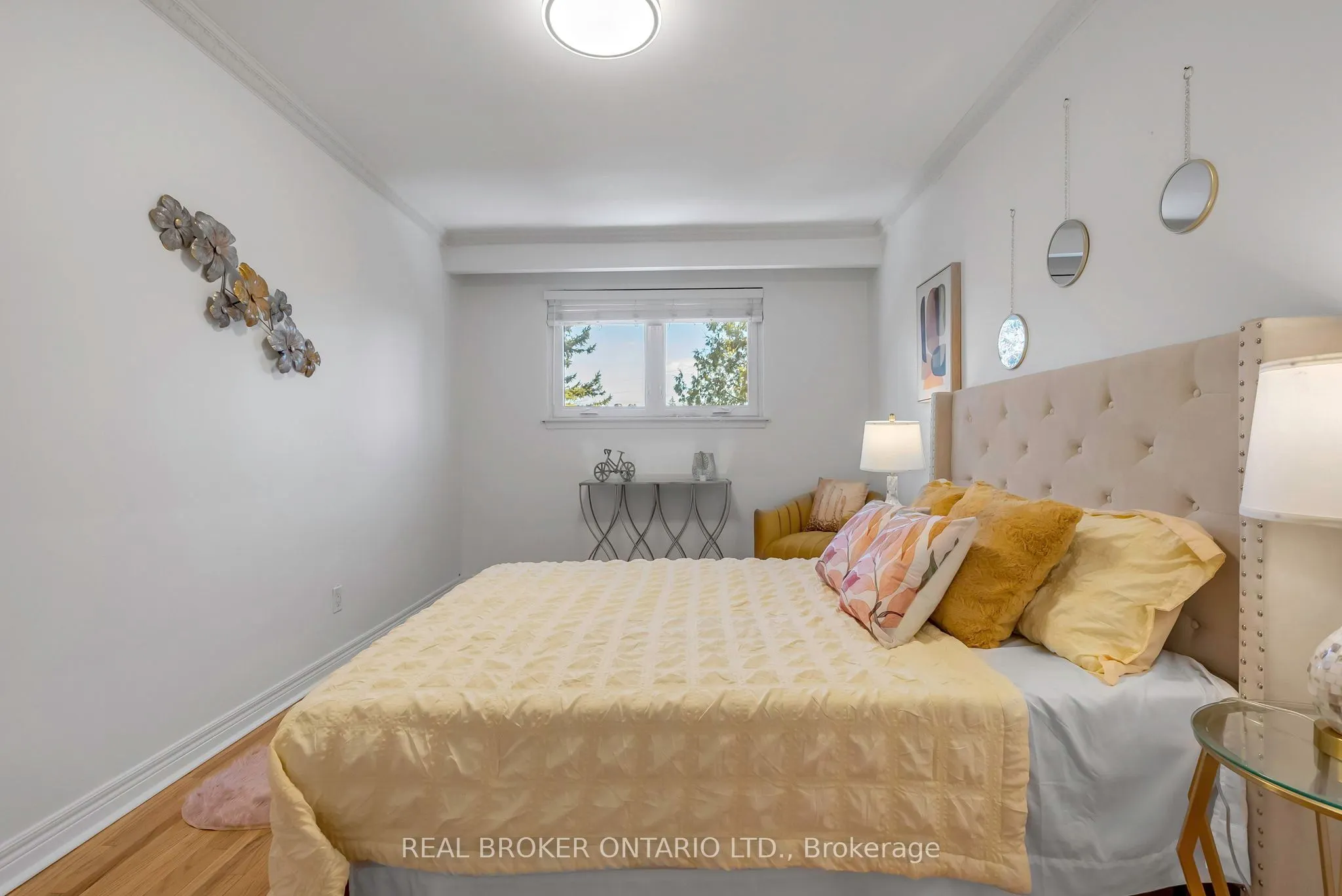 3465 Orion Crescent