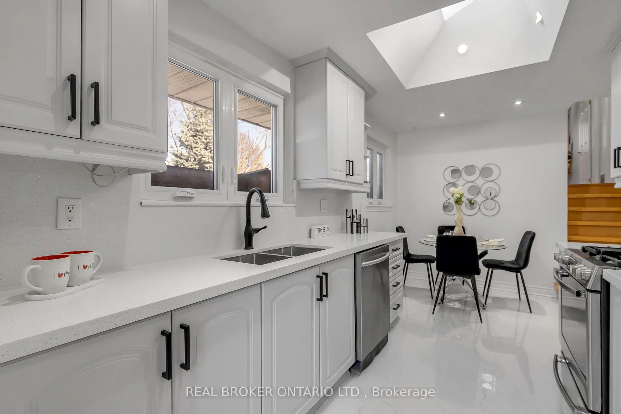 3465 Orion Crescent