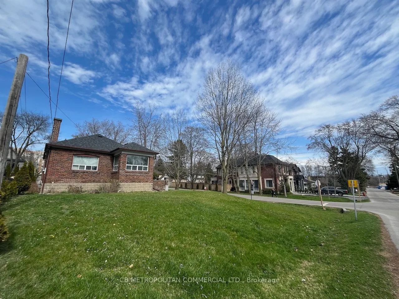 1403 Orchard Hill Road
