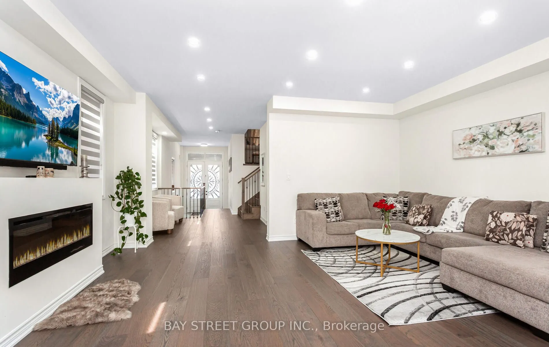 488 Parent Place