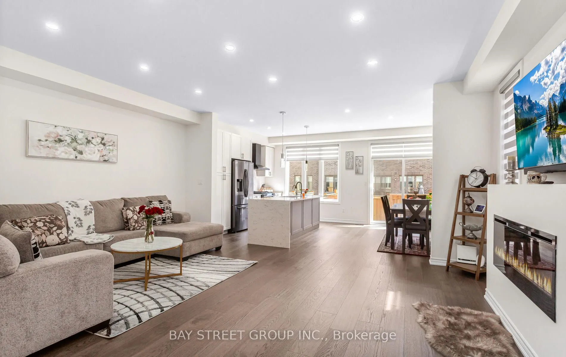 488 Parent Place