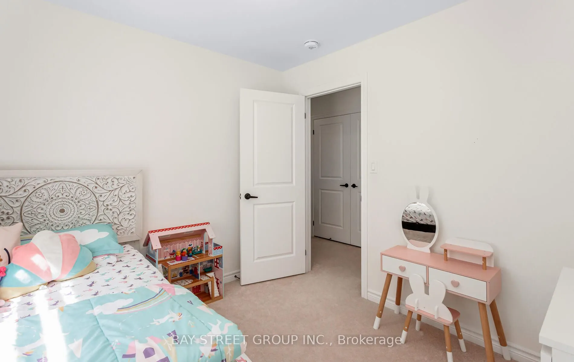 488 Parent Place