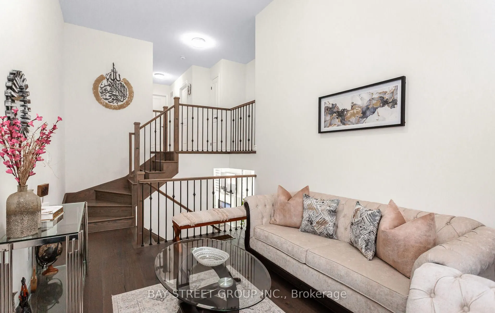 488 Parent Place