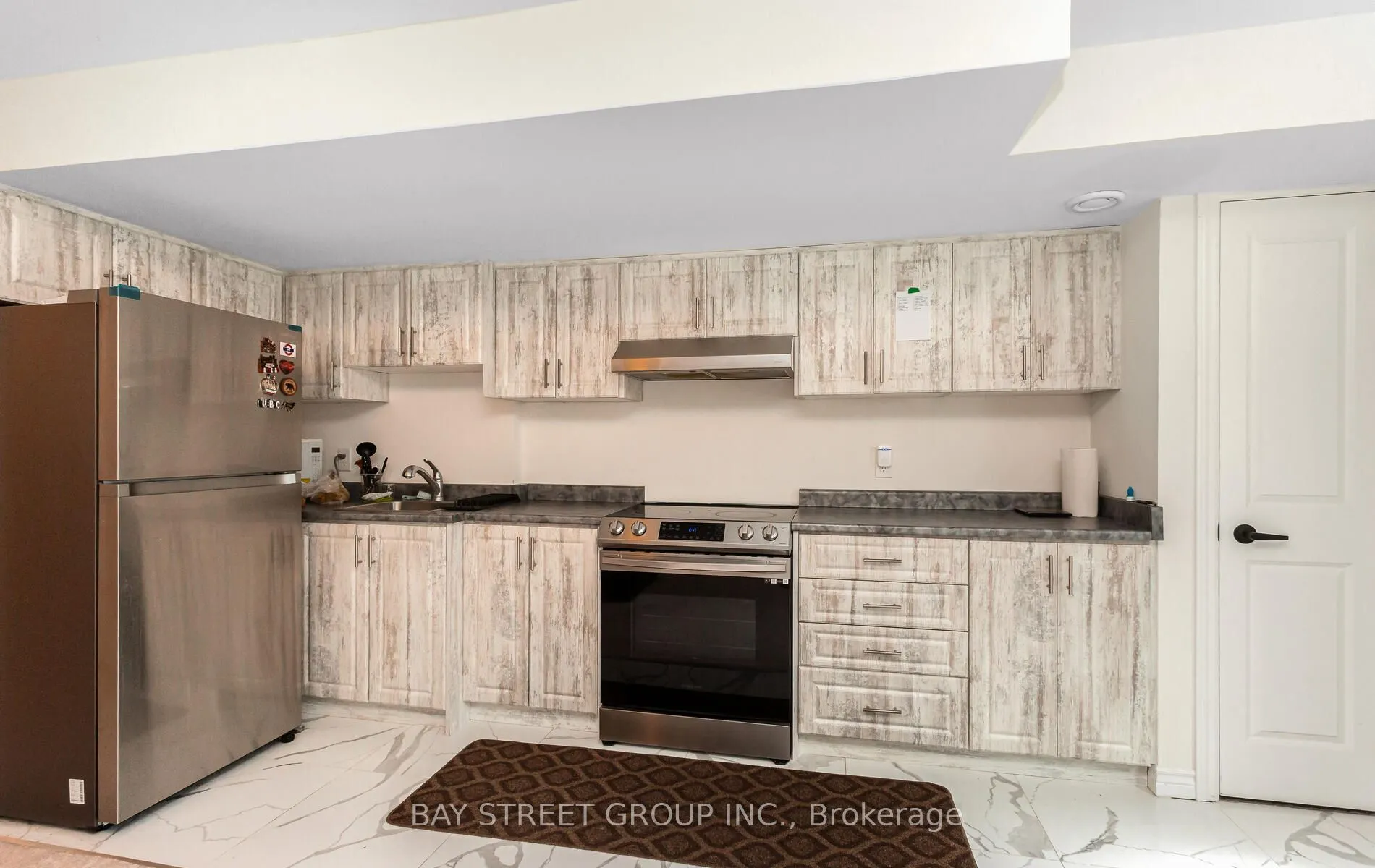 488 Parent Place