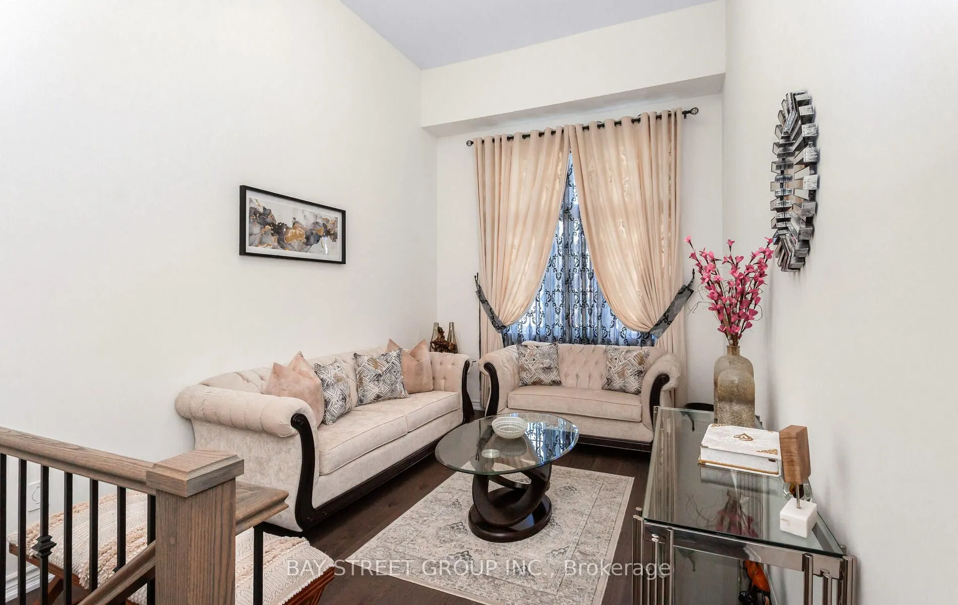 488 Parent Place