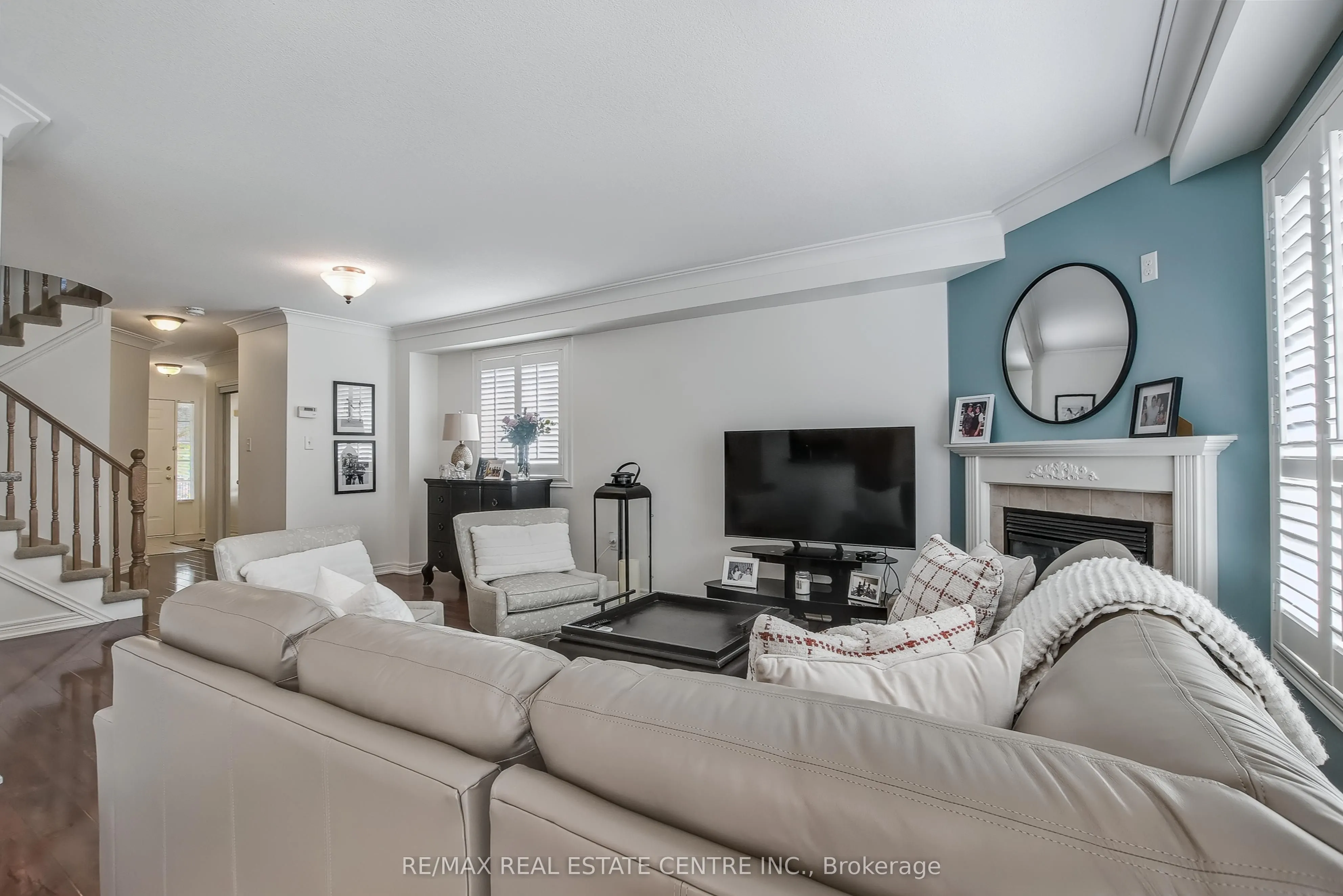 130 Robert Street, #14