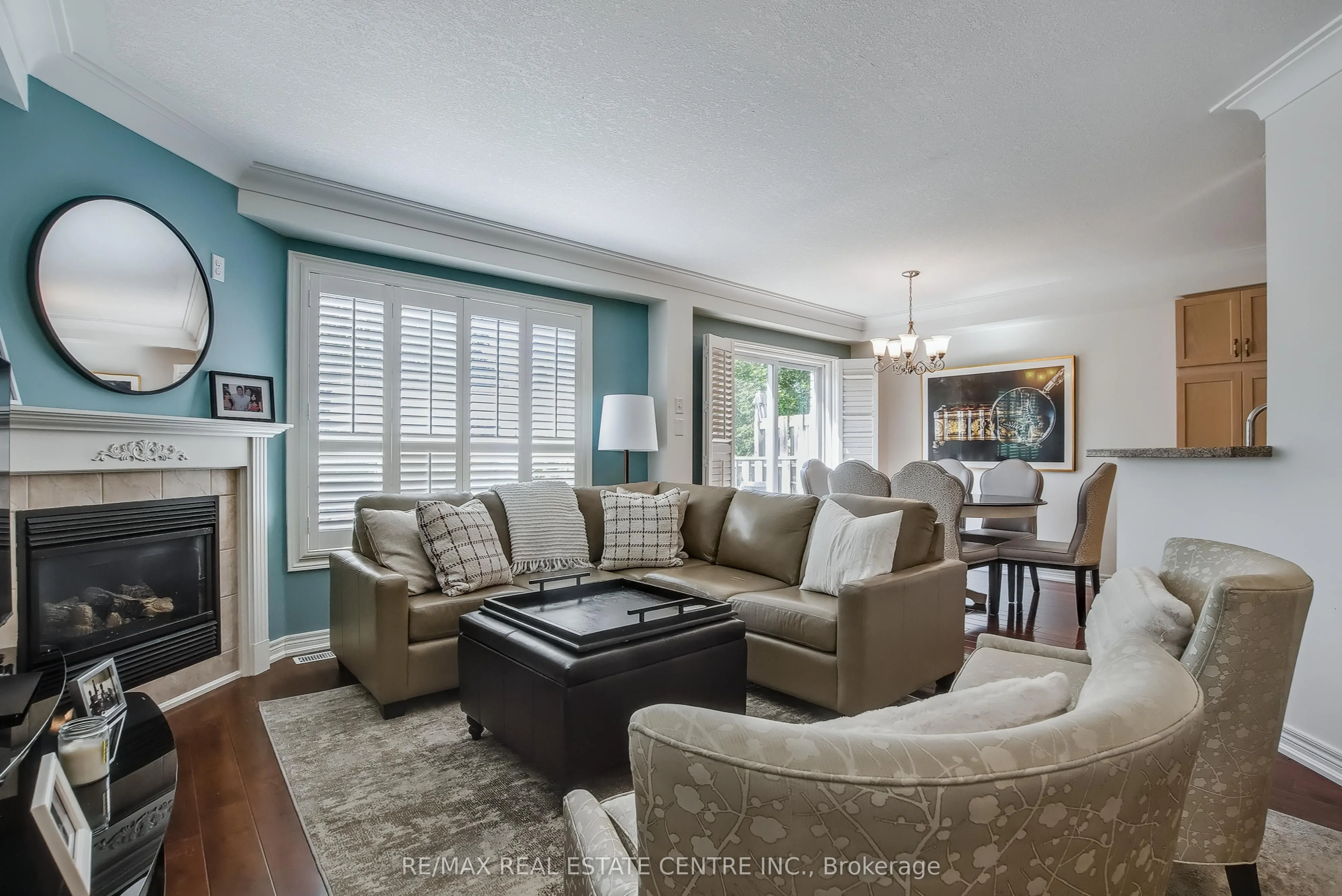 130 Robert Street, #14