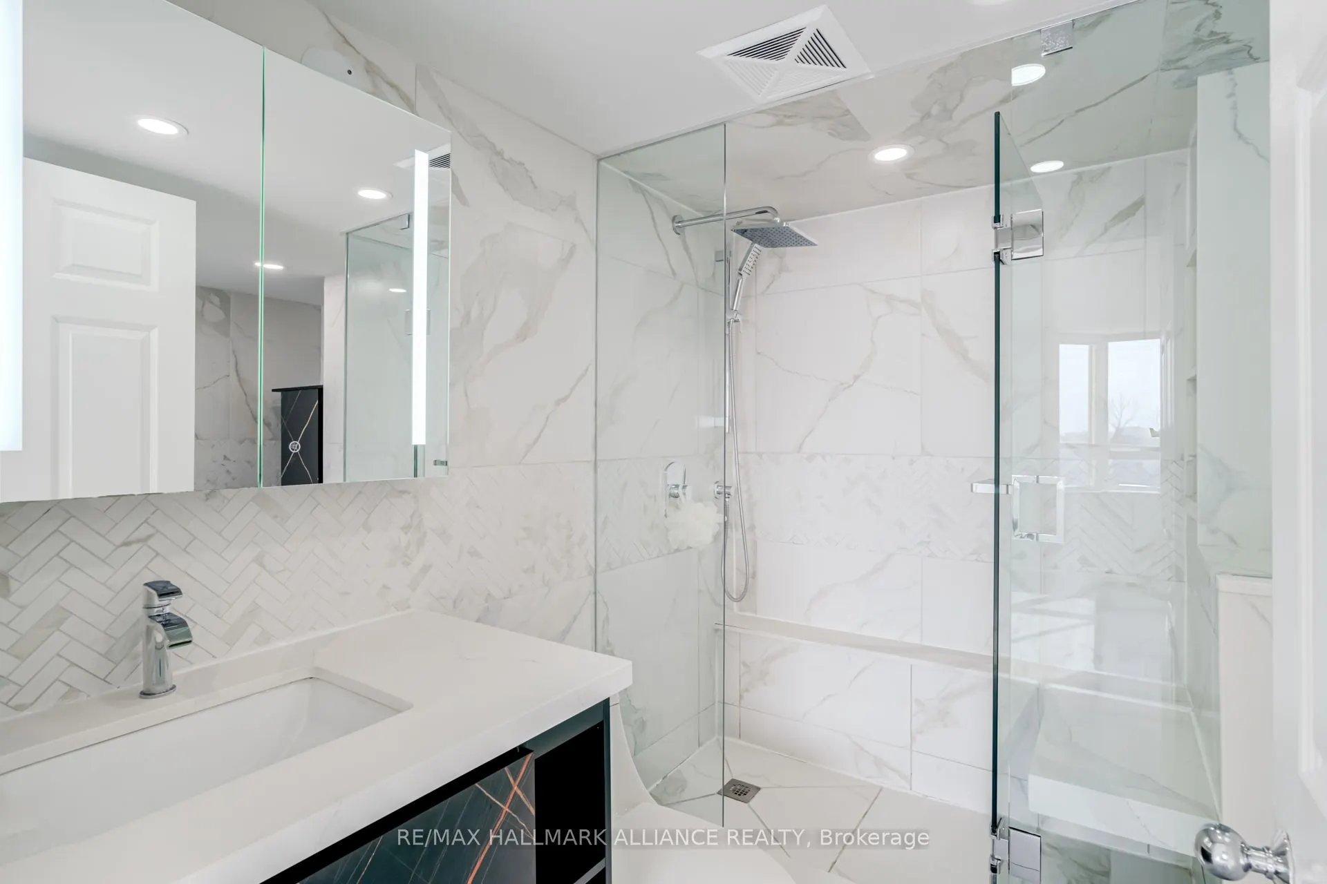 30 Malta Avenue, #307