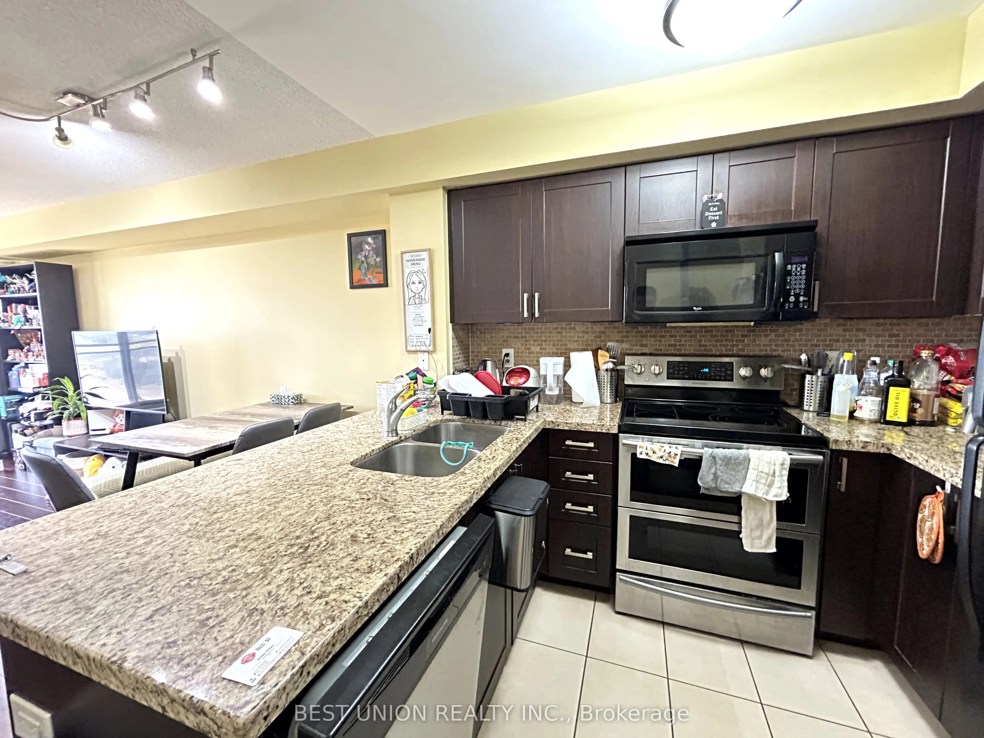 1060 Sheppard Avenue W, #1016