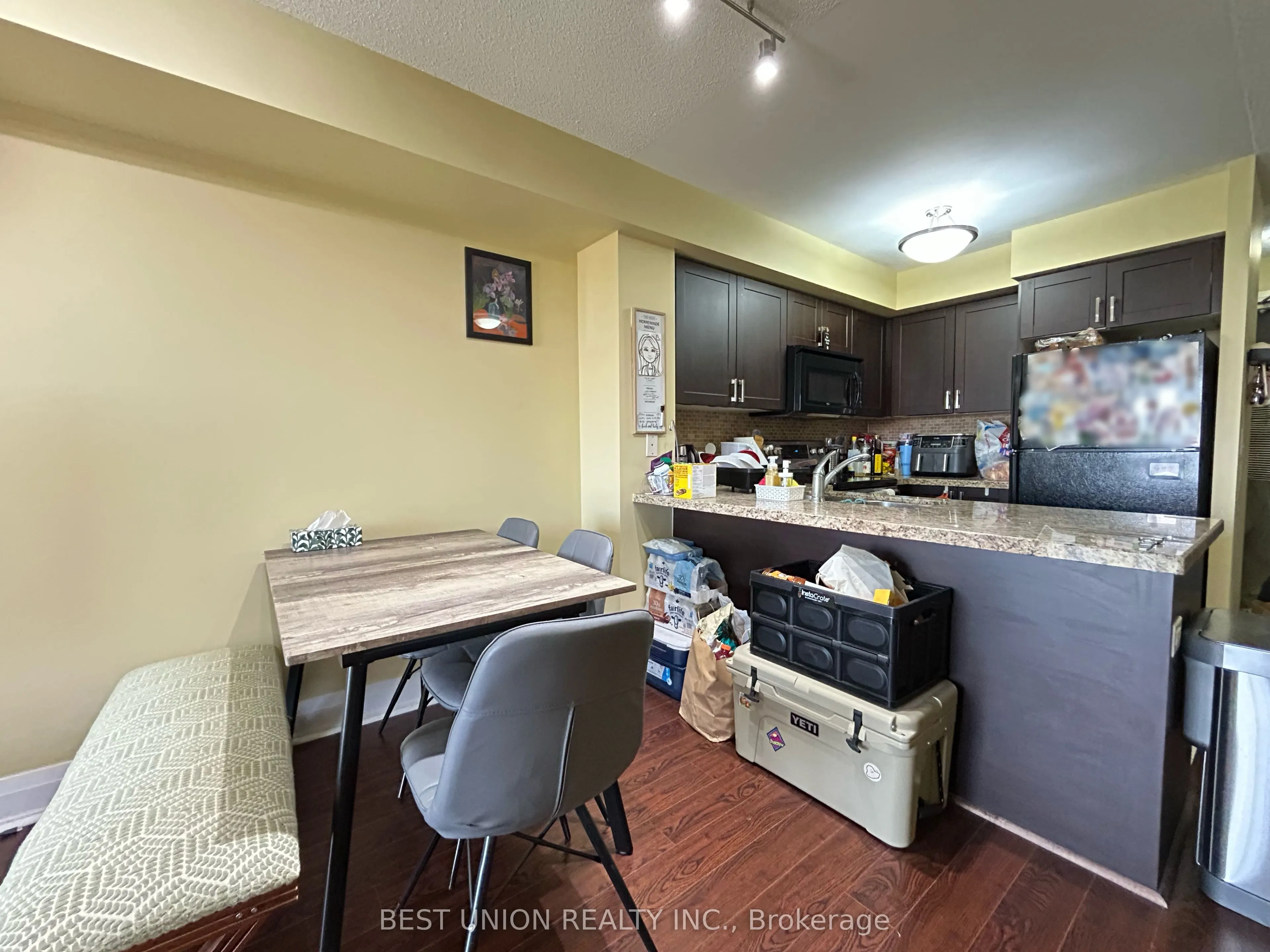 1060 Sheppard Avenue W, #1016