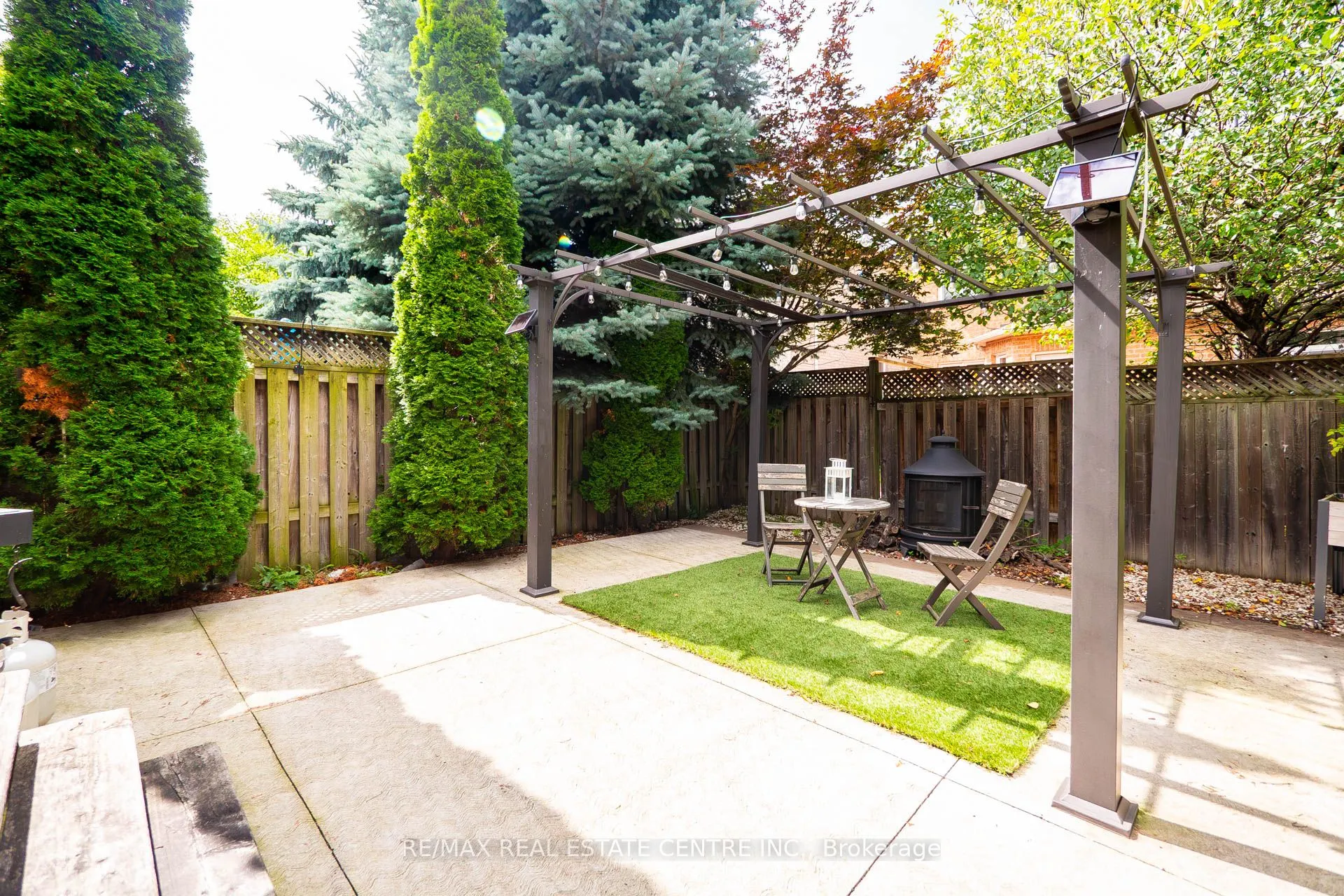 31 Martree Crescent